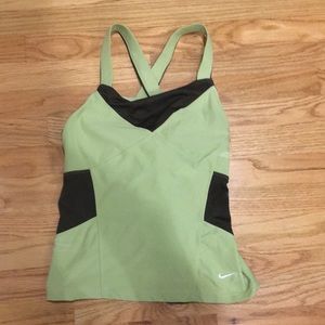 Nike dry fit S workout top